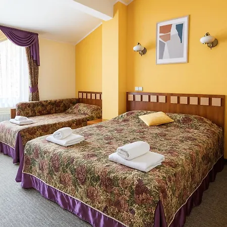 Hotel Leo